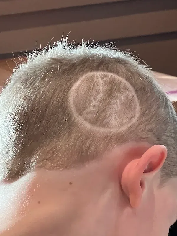 Unique Cuts Barbershop Halcyon — Barber shop in Alpharetta